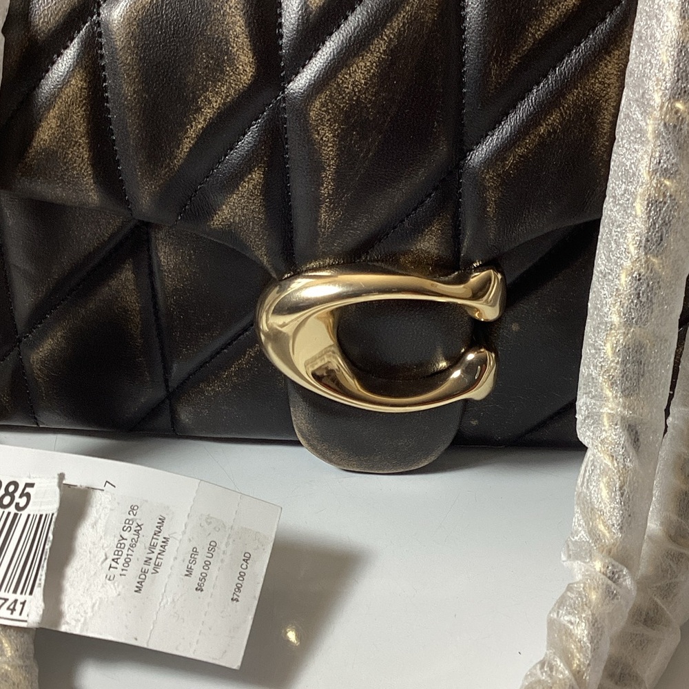 Coach Quilted Tabby 26 shoulder bag in black Nappa leather. - Picture 8 of 13